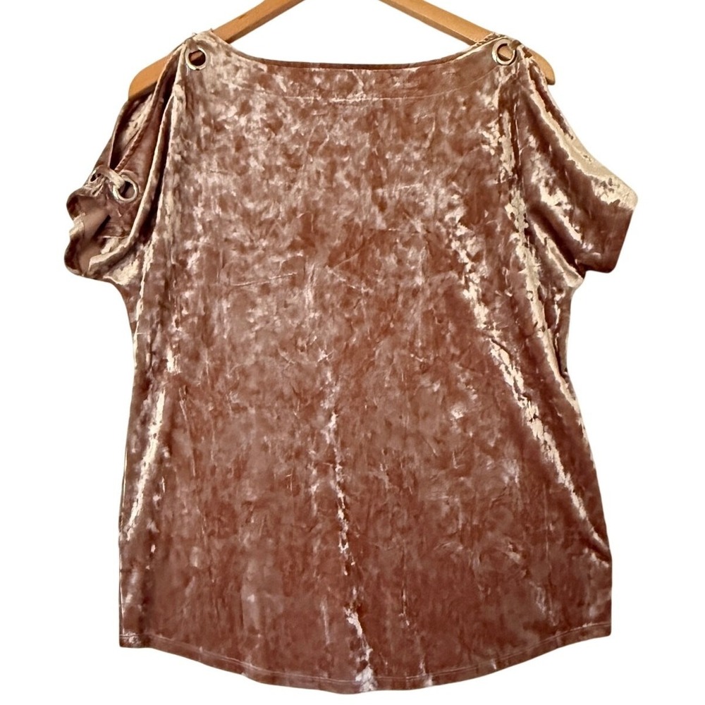 Cable & Gauge Crushed Velvet Cold Shoulder Blouse Size M Grommet Glam 90s Rock